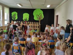 ilustracja do wpisu 
"Piknik w ogrodzie przedszkolnym"