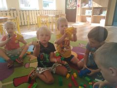 ilustracja do wpisu 
Budujemy wieżę